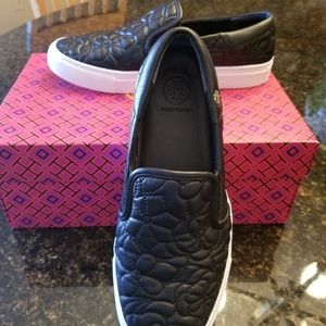 Tory Burch Sela Slip On